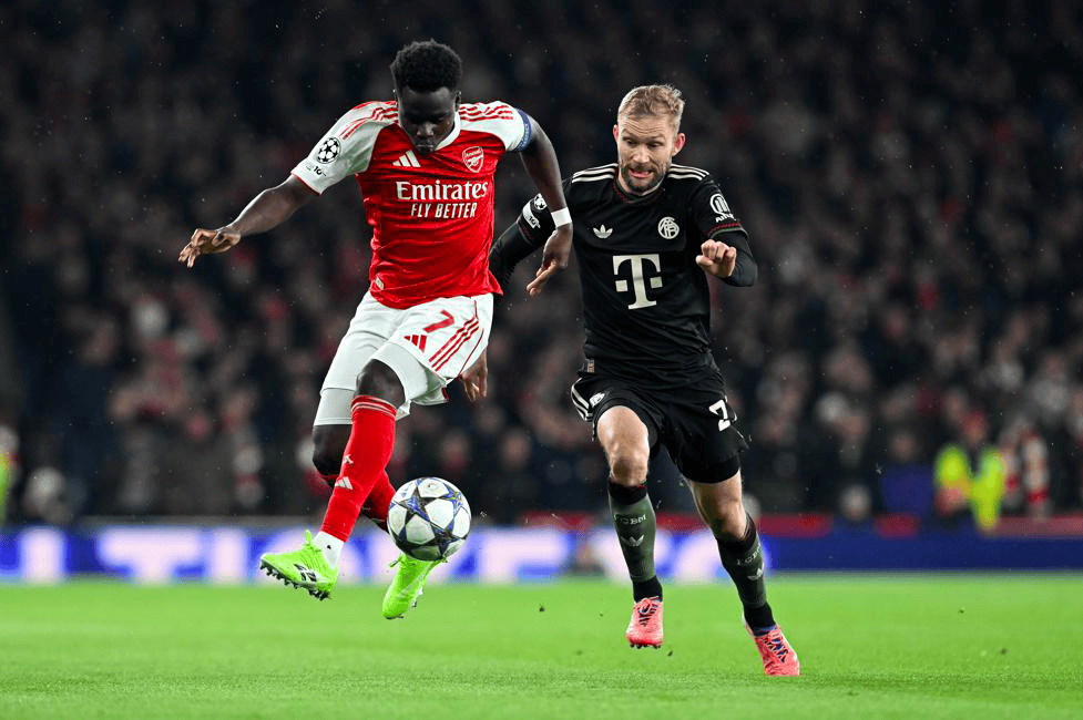 怒了！江苏发球稀烂快攻全无，0-3脆败天津，球迷：不如拼小将（江苏发球失准快攻乏力，0-3不敌天津，球迷建议大胆启用小将）