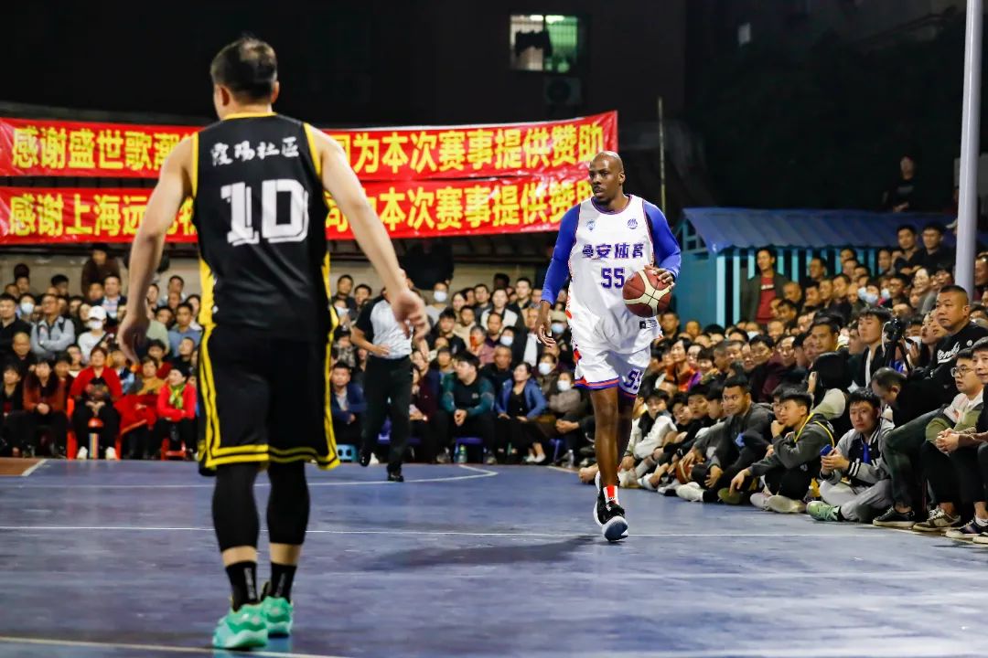 罗马诺&莫雷托：米兰接近签下20岁哥伦比亚后卫阿里萨拉（罗马诺与莫雷托：AC米兰即将完成20岁哥伦比亚后卫阿里萨拉的签约）