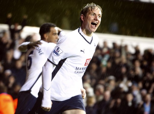 半场：国米1-0科莫，恩里克长驱直入助攻劳塔罗破门（半场战报：国米暂1-0领先科莫，恩里克奔袭助攻劳塔罗破门）