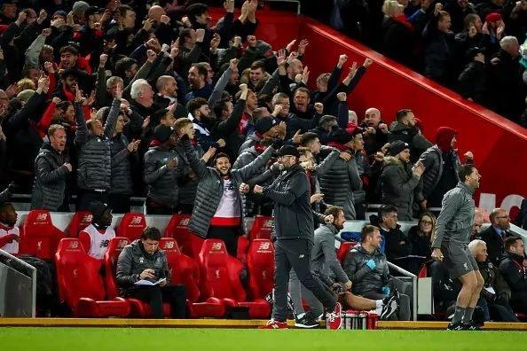 官方：毕尔巴鄂竞技前锋桑纳迪接受了右膝半月板手术（官宣：毕尔巴鄂竞技前锋桑纳迪完成右膝半月板手术）