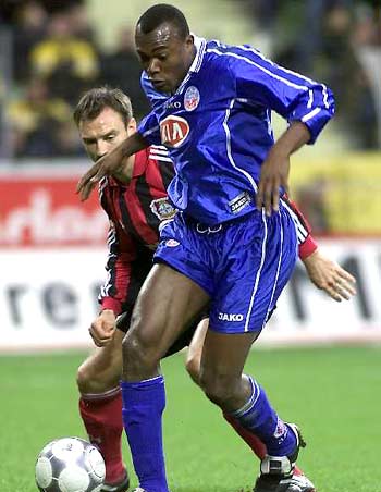 巴斯托尼：喜欢NBA的轻松氛围，在意大利输球就像世界末日（巴斯托尼：钟爱NBA的轻松氛围，在意大利输球仿佛天塌下来）