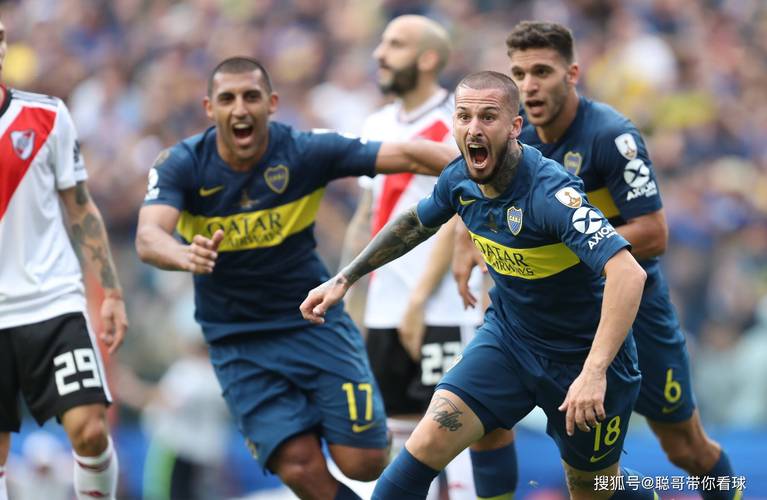 李国旭：满意球队中超首个赛季的表现，未来会不断努力、进步（李国旭：认可球队中超首季发挥，未来将持续提升）