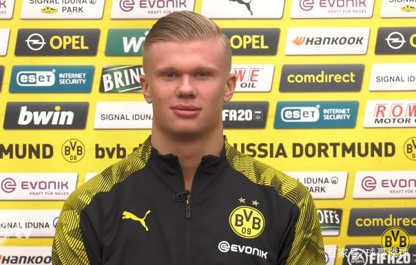 西甲战报：莫雷诺、奥卢瓦塞伊破门，黄潜2-1马略卡（西甲：黄潜2-1击退马略卡，莫雷诺与奥卢瓦塞伊建功）