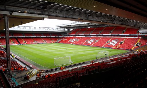 目前半场结束，马刺与鹈鹕双方合砍134分。（半场战罢，马刺与鹈鹕共轰下134分）