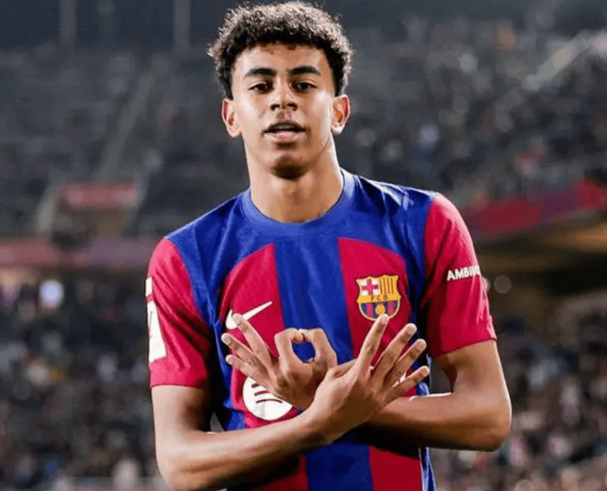 迪马济奥：米兰锋线引援首选是努涅斯，已与球员接触（迪马济奥：米兰将努涅斯列为锋线头号目标，已展开接触）