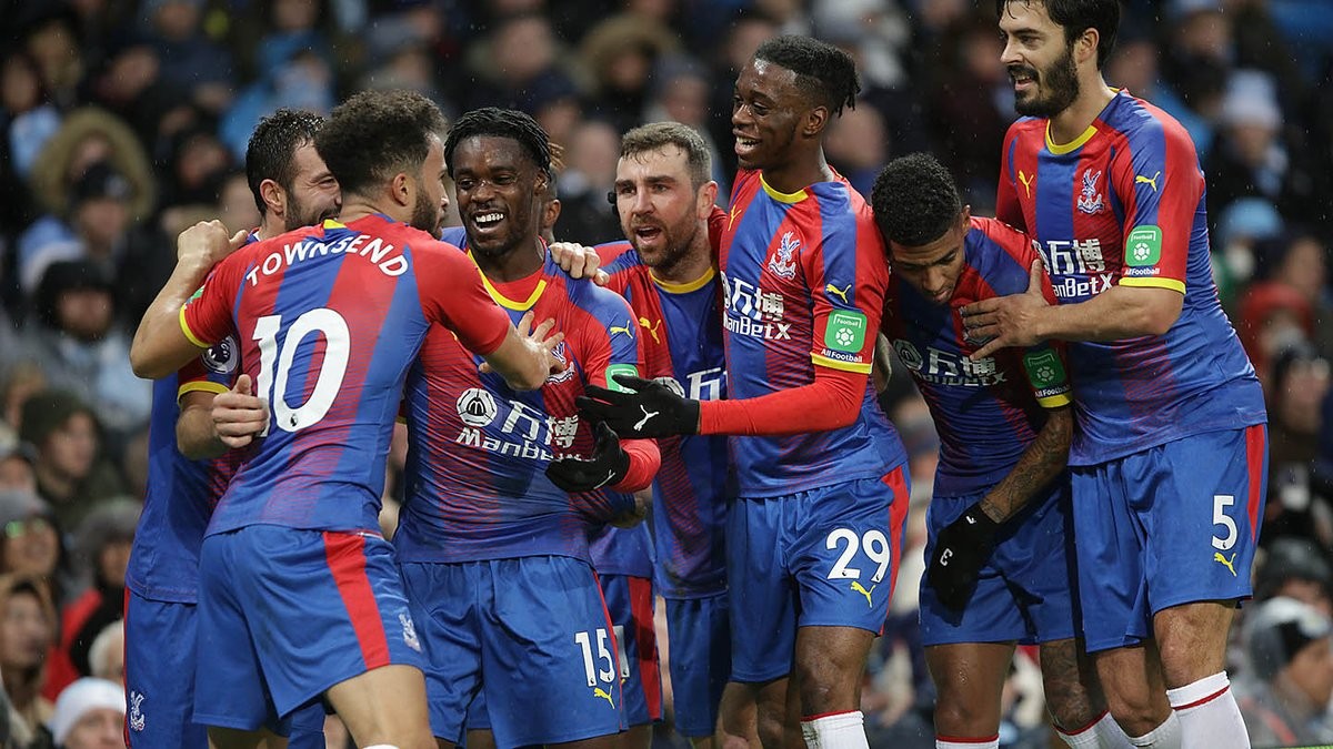 球星打入赛季第10球，状态稳步提升（球星收获赛季第10球，状态持续走高）