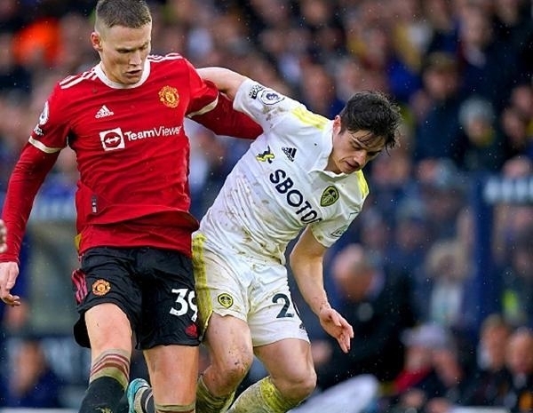 足球门将的心理压力解析（足球门将心理压力深度解读）