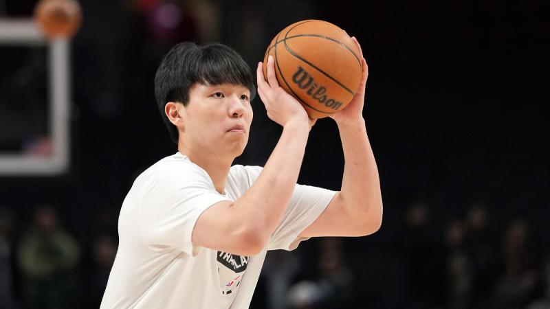 半场：热那亚1-1佛罗伦萨，厄斯蒂高破门，古德蒙德松点射（半场战平：热那亚1-1佛罗伦萨，厄斯蒂高建功，古德蒙德松点球命中）