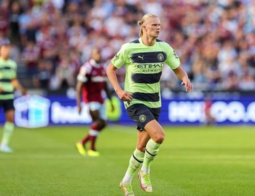 摩纳哥后卫特泽：真正的博格巴回来了，他有能力重返国家队（摩纳哥后卫特泽：博格巴找回状态，具备重返国家队的实力）